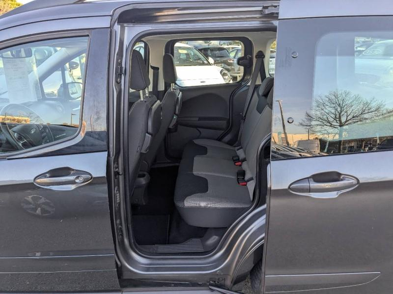 Photo 11 de l’annonce de FORD Tourneo Courier d’occasion à vendre à MARSEILLE