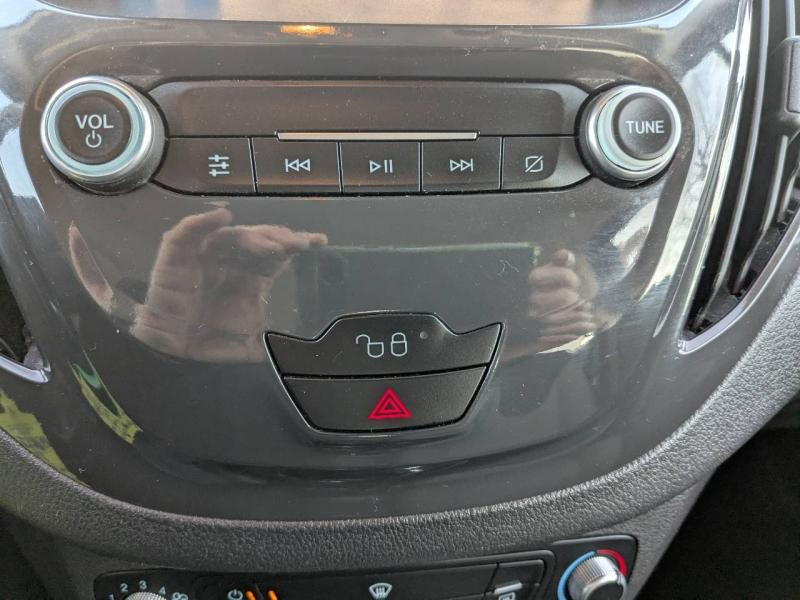 Photo 12 de l’annonce de FORD Tourneo Courier d’occasion à vendre à MARSEILLE