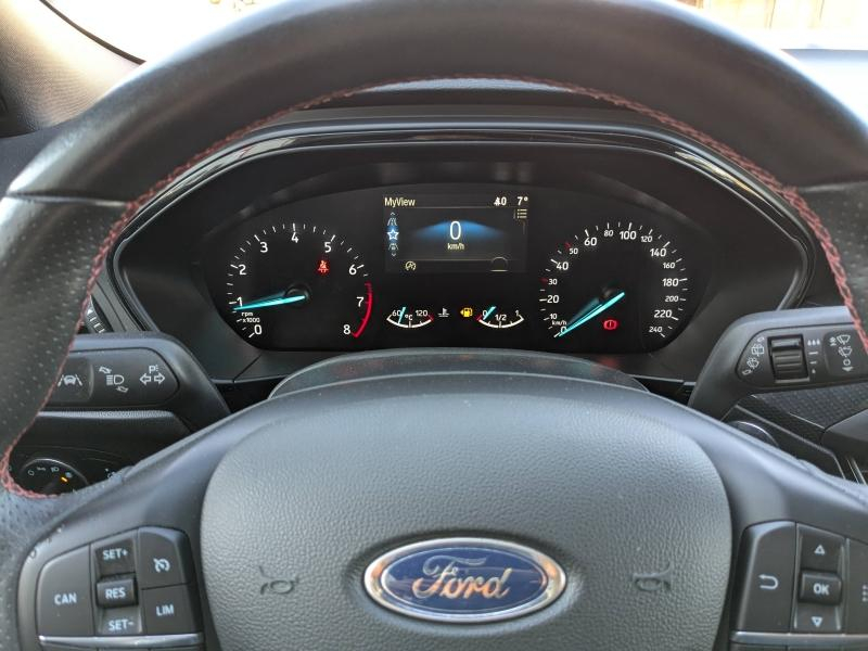 Photo 12 de l’annonce de FORD Focus d’occasion à vendre à MANOSQUE