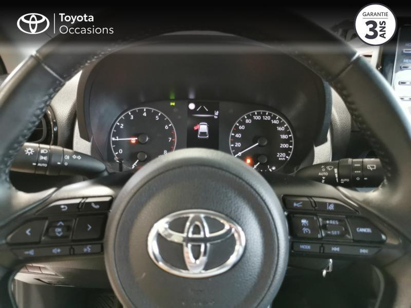 Photo 14 de l’annonce de TOYOTA Yaris d’occasion à vendre à LATTES