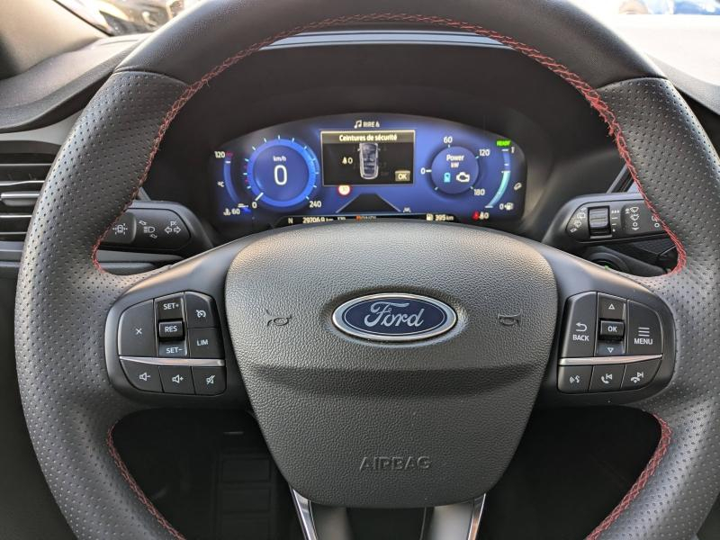 Photo 7 de l’annonce de FORD Kuga d’occasion à vendre à AVIGNON