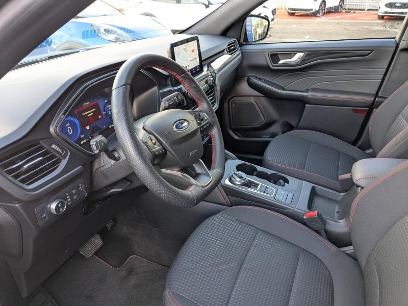 Photo 9 de l’annonce de FORD Kuga d’occasion à vendre à AVIGNON