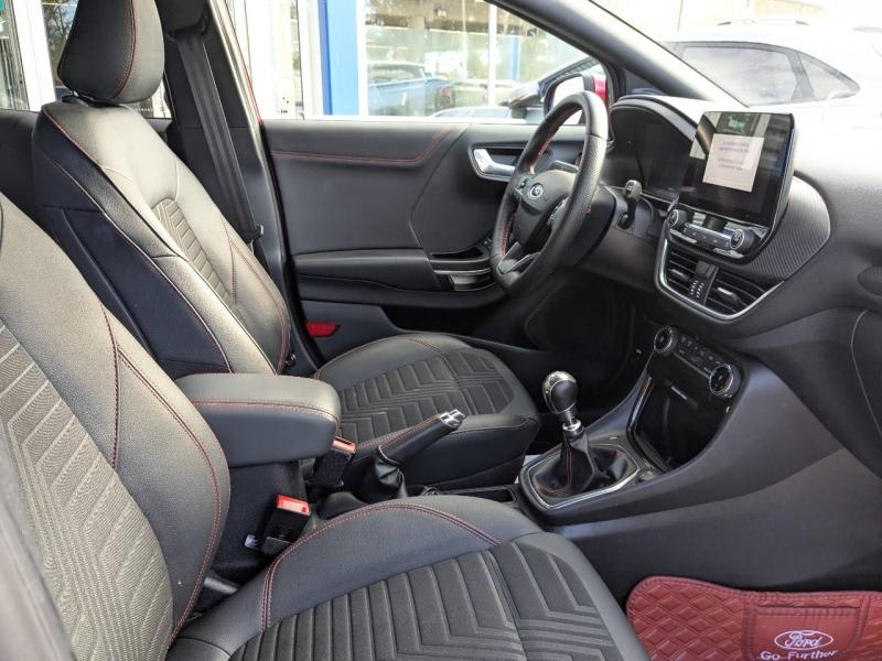 Photo 5 de l’annonce de FORD Puma d’occasion à vendre à AIX-EN-PROVENCE