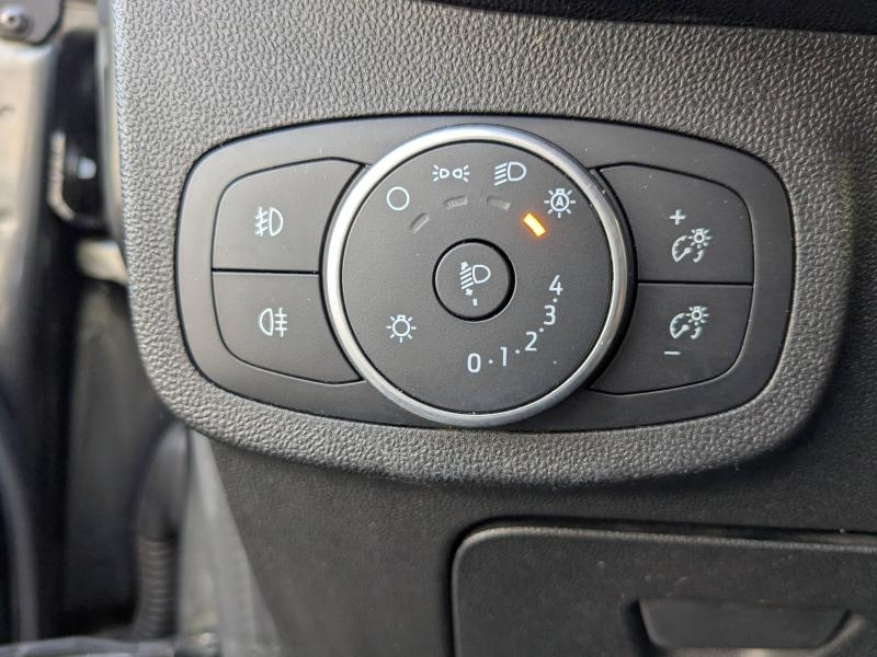 Photo 11 de l’annonce de FORD Fiesta d’occasion à vendre à LA VALETTE