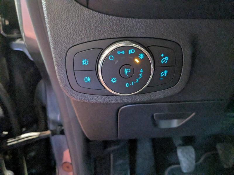 Photo 10 de l’annonce de FORD Fiesta d’occasion à vendre à LA VALETTE