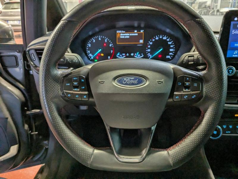 Photo 12 de l’annonce de FORD Fiesta d’occasion à vendre à LA VALETTE