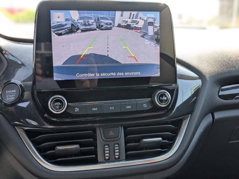 Photo 14 de l’annonce de FORD Fiesta d’occasion à vendre à LA VALETTE