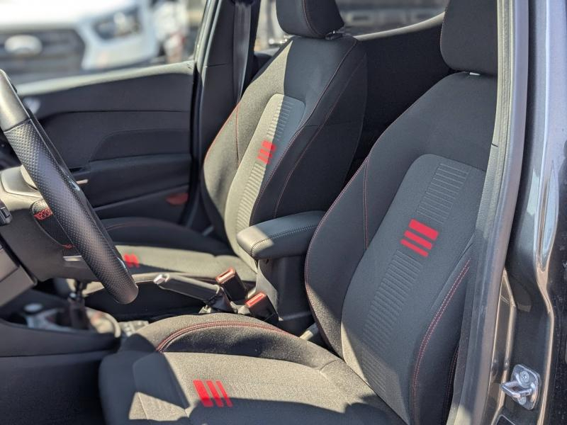 Photo 16 de l’annonce de FORD Fiesta d’occasion à vendre à LA VALETTE