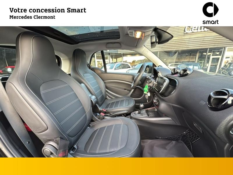 Photo 16 de l’annonce de SMART Fortwo Coupe d’occasion à vendre à AUBIÈRE