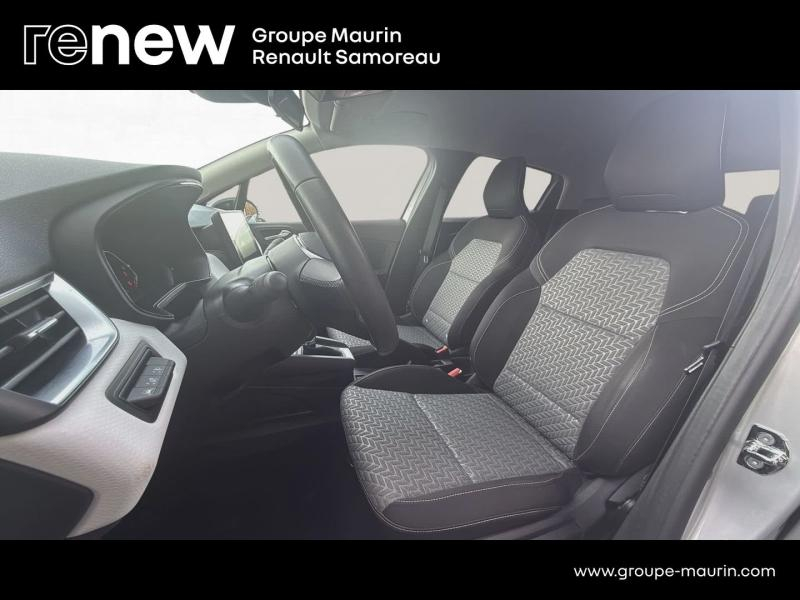 Photo 12 de l’annonce de RENAULT Clio d’occasion à vendre à SAMOREAU