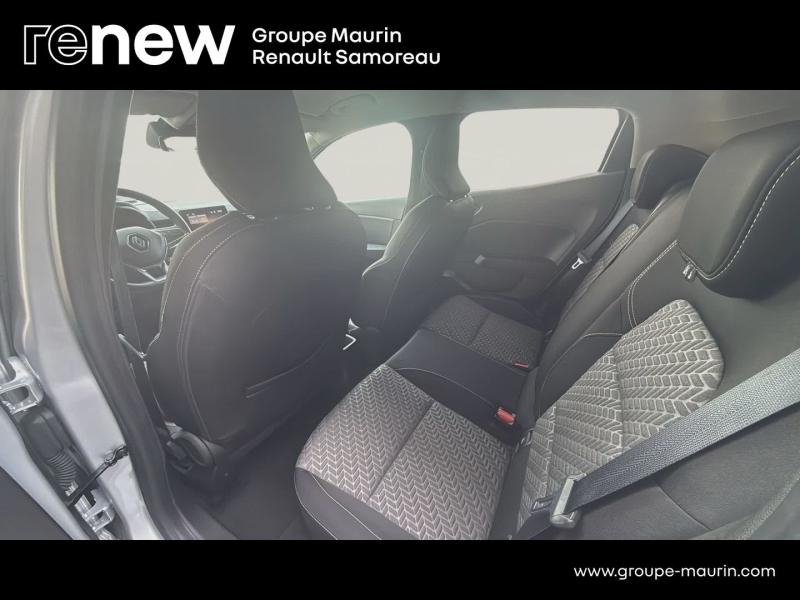 Photo 13 de l’annonce de RENAULT Clio d’occasion à vendre à SAMOREAU