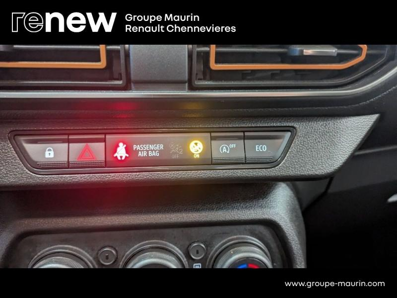 Photo 13 de l’annonce de DACIA Sandero d’occasion à vendre à CHAMPIGNY-SUR-MARNE