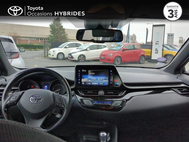 Photo 8 de l’annonce de TOYOTA C-HR d’occasion à vendre à AUBIÈRE