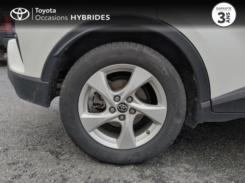 Photo 16 de l’annonce de TOYOTA C-HR d’occasion à vendre à AUBIÈRE