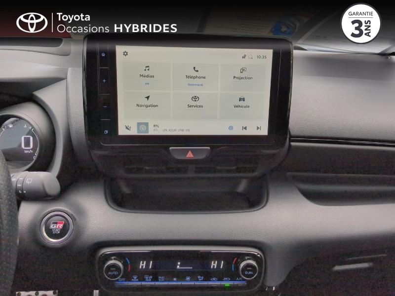 Photo 15 de l’annonce de TOYOTA Yaris d’occasion à vendre à CHARMEIL