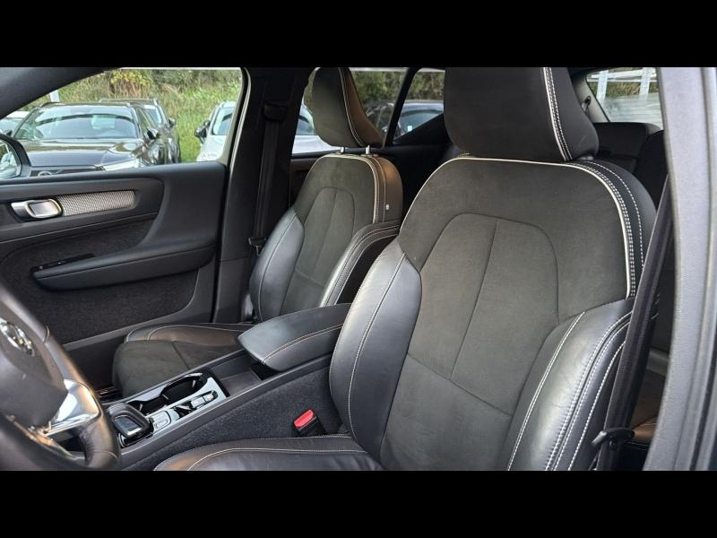 Photo 5 de l’annonce de VOLVO XC40 d’occasion à vendre à AIX-EN-PROVENCE