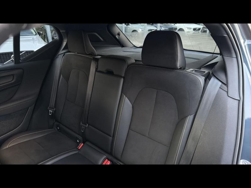 Photo 6 de l’annonce de VOLVO XC40 d’occasion à vendre à AIX-EN-PROVENCE