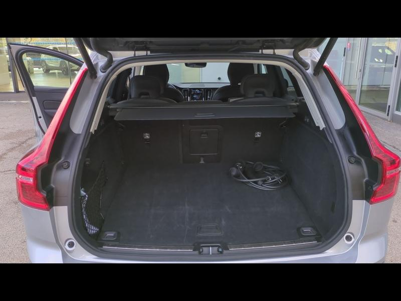 Photo 8 de l’annonce de VOLVO XC60 d’occasion à vendre à AIX-EN-PROVENCE