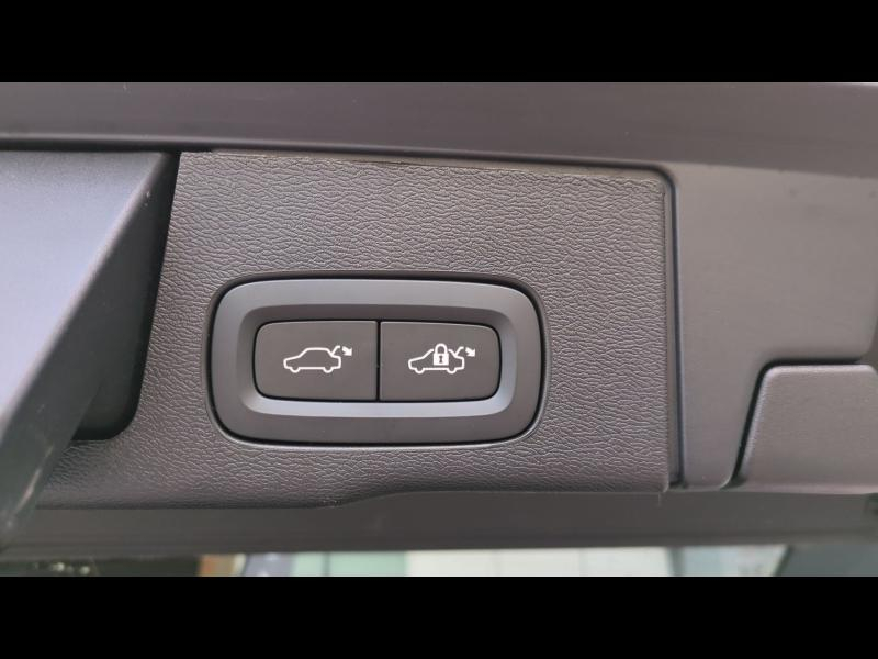 Photo 10 de l’annonce de VOLVO XC60 d’occasion à vendre à AIX-EN-PROVENCE