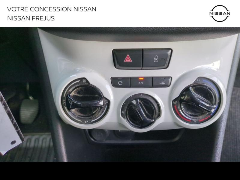 Photo 20 de l’annonce de PEUGEOT 208 d’occasion à vendre à FRÉJUS