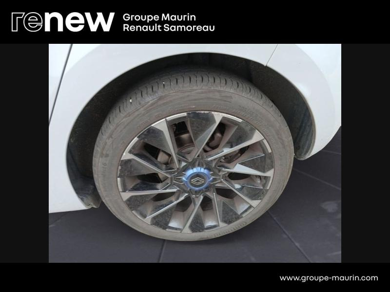 Photo 9 de l’annonce de RENAULT Clio d’occasion à vendre à SAMOREAU