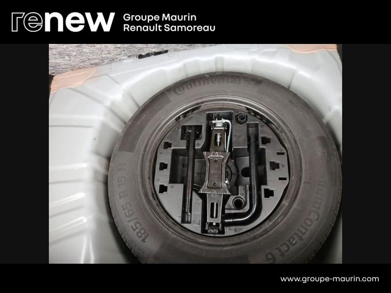 Photo 13 de l’annonce de RENAULT Clio d’occasion à vendre à SAMOREAU