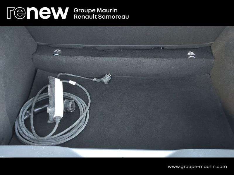 Photo 8 de l’annonce de RENAULT Zoe d’occasion à vendre à SAMOREAU