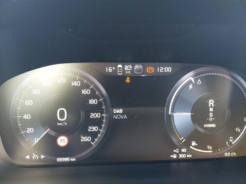 Photo 20 de l’annonce de VOLVO XC40 d’occasion à vendre à AVIGNON