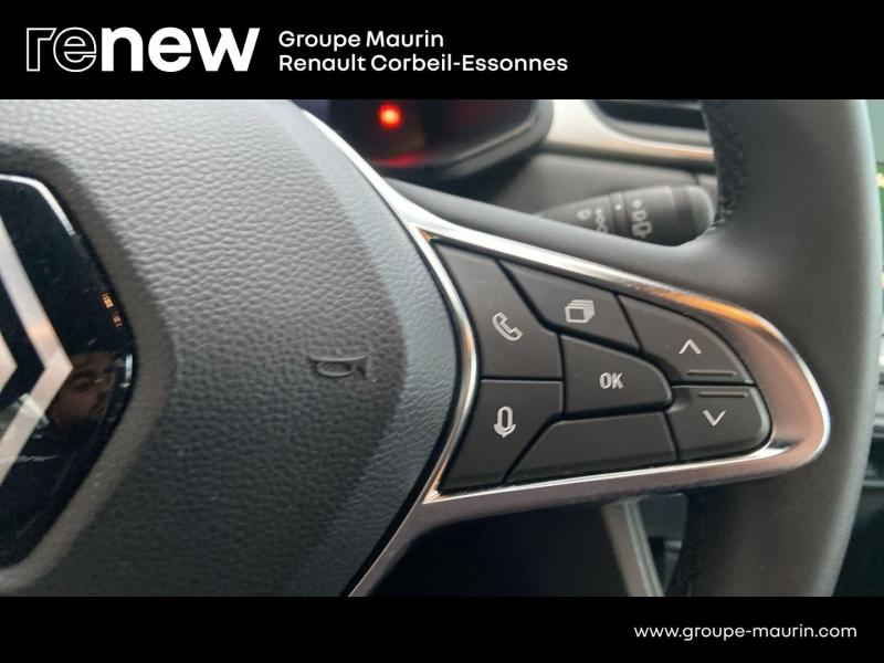 Photo 14 de l’annonce de RENAULT Captur d’occasion à vendre à CORBEIL-ESSONNES