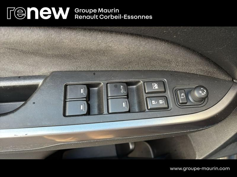 Photo 17 de l’annonce de SUZUKI Vitara d’occasion à vendre à CORBEIL-ESSONNES