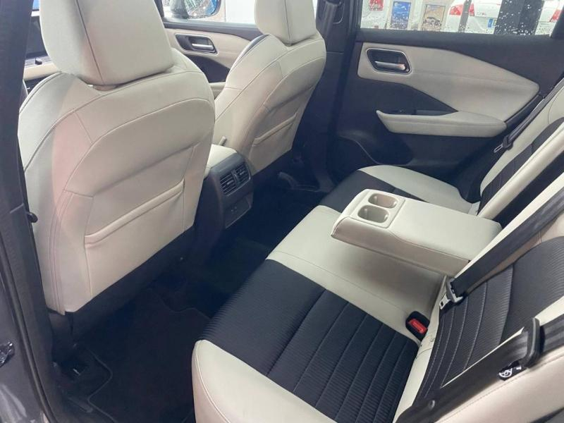 Photo 4 de l’annonce de NISSAN Qashqai d’occasion à vendre à PAYS DE GEX