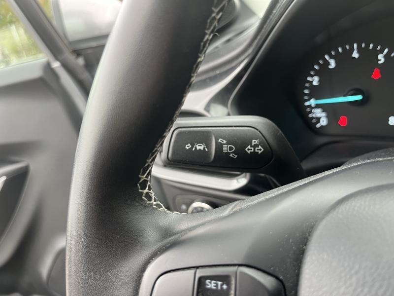 Photo 14 de l’annonce de FORD Puma d’occasion à vendre à BRIGNOLES