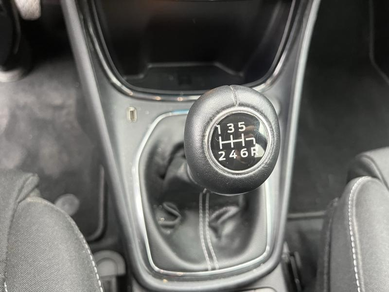 Photo 18 de l’annonce de FORD Puma d’occasion à vendre à BRIGNOLES