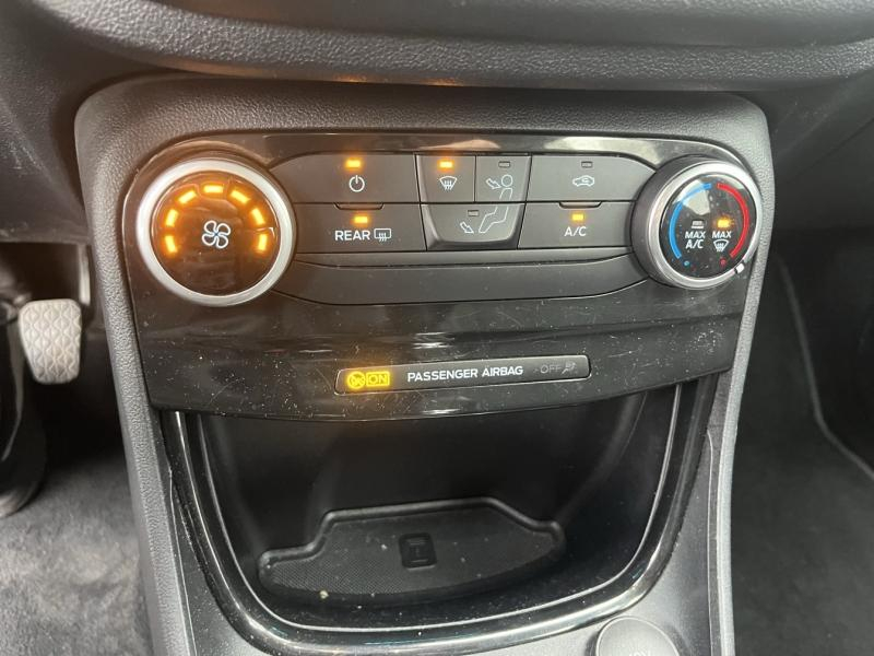 Photo 19 de l’annonce de FORD Puma d’occasion à vendre à BRIGNOLES