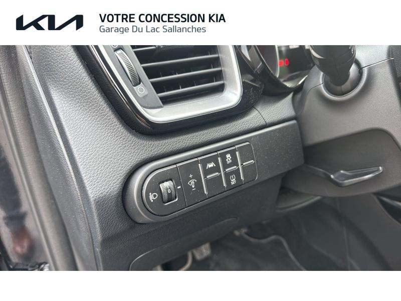 Photo 14 de l’annonce de KIA Ceed d’occasion à vendre à SALLANCHES