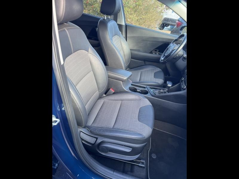 Photo 8 de l’annonce de KIA Niro d’occasion à vendre à AUBIÈRE