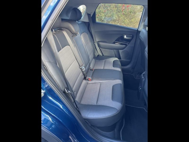 Photo 9 de l’annonce de KIA Niro d’occasion à vendre à AUBIÈRE