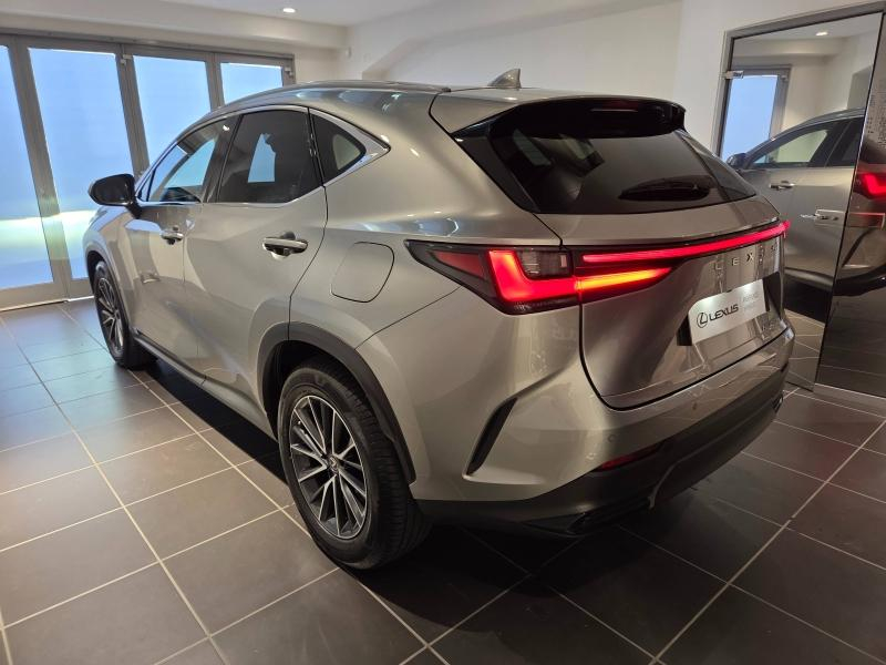 Photo 14 de l’annonce de LEXUS NX d’occasion à vendre à AUBIÈRE