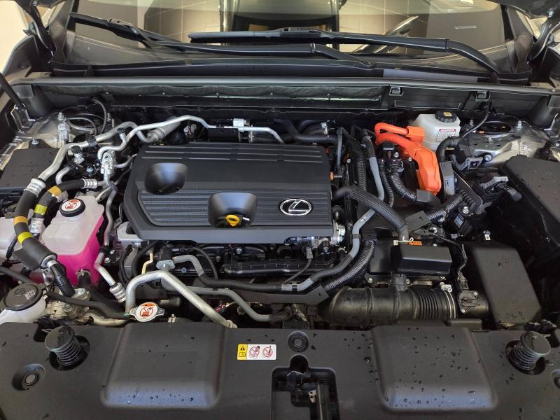 Photo 19 de l’annonce de LEXUS NX d’occasion à vendre à AUBIÈRE