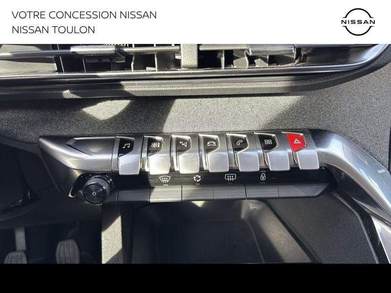 Photo 9 de l’annonce de PEUGEOT 3008 d’occasion à vendre à TOULON