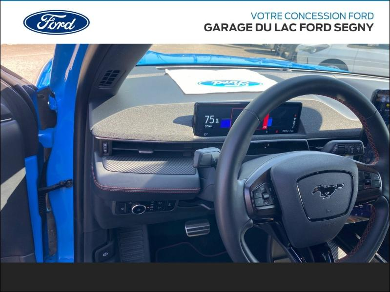 Photo 15 de l’annonce de FORD Mustang Mach-E d’occasion à vendre à PAYS DE GEX