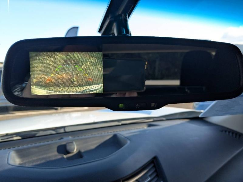 Photo 15 de l’annonce de NISSAN Navara VUL d’occasion à vendre à FRÉJUS