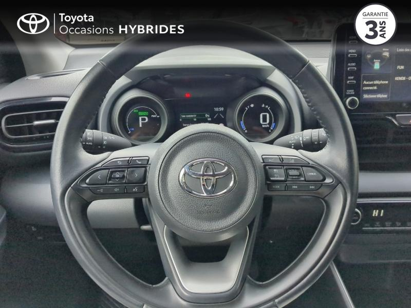 Photo 9 de l’annonce de TOYOTA Yaris d’occasion à vendre à MONTFAVET