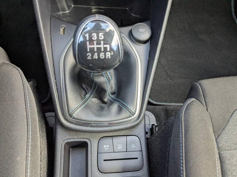 Photo 10 de l’annonce de FORD Fiesta Active d’occasion à vendre à MARSEILLE