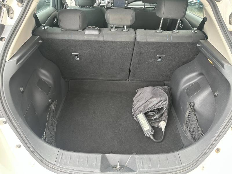 Photo 17 de l’annonce de NISSAN Leaf d’occasion à vendre à CHAMBERY