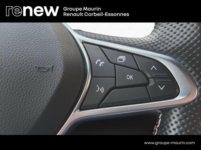 Photo 19 de l’annonce de RENAULT Arkana d’occasion à vendre à CORBEIL-ESSONNES