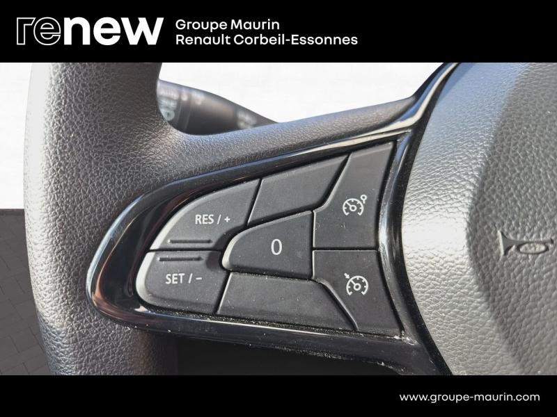 Photo 18 de l’annonce de RENAULT Zoe d’occasion à vendre à CORBEIL-ESSONNES