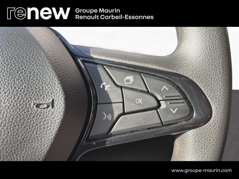 Photo 19 de l’annonce de RENAULT Zoe d’occasion à vendre à CORBEIL-ESSONNES