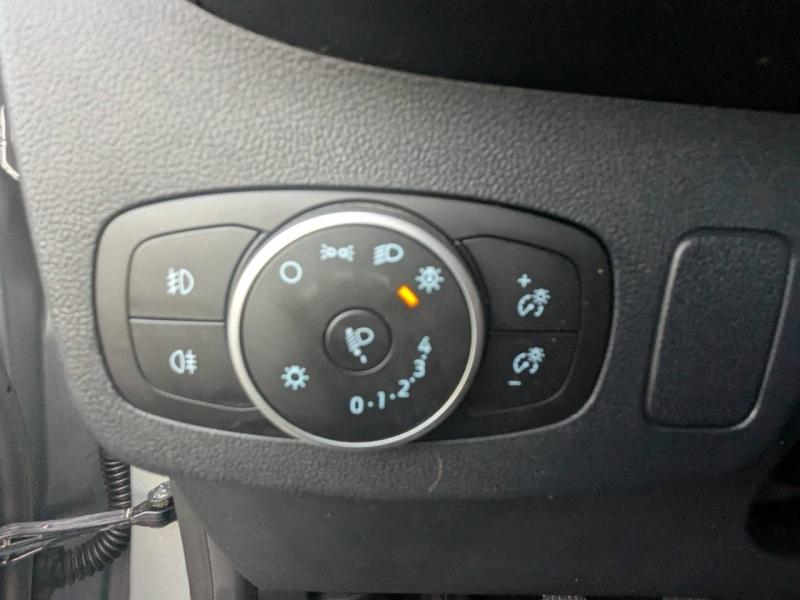 Photo 13 de l’annonce de FORD Puma d’occasion à vendre à FRÉJUS