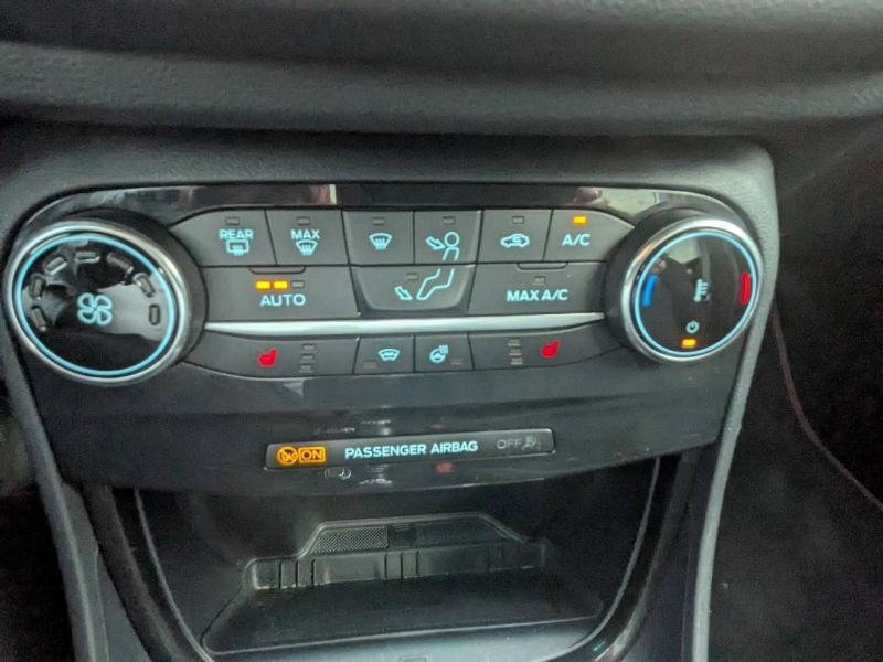 Photo 18 de l’annonce de FORD Puma d’occasion à vendre à FRÉJUS